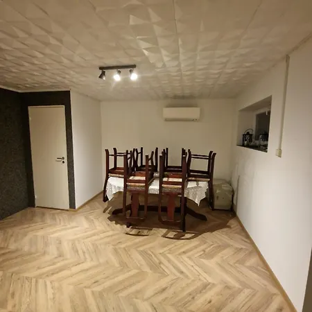 Apartament Retro